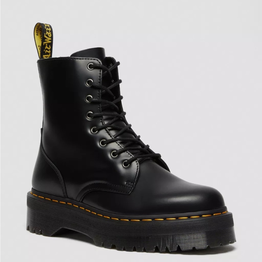 Dr. Martens Jadon platform leather Black Lace-Up Boots size 7